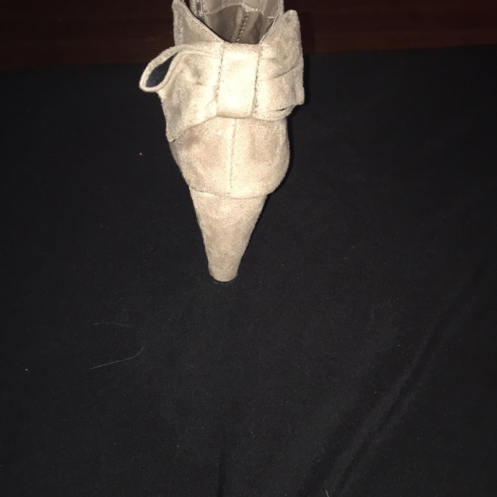 Booties - Picture 3 of 6